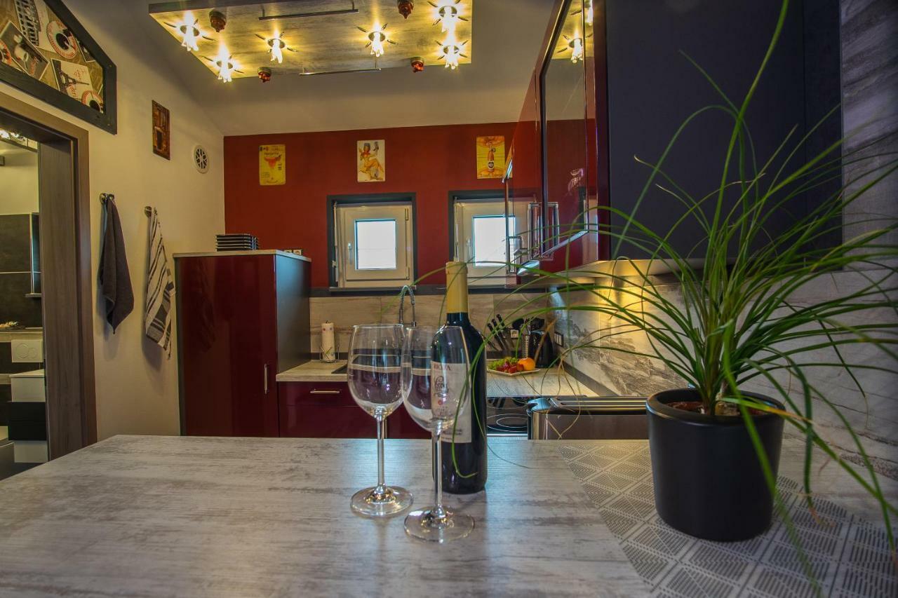 Bodensee-Fewo Modernes & Top-Ausgestattetes Appartement Incl Netflix, Fahrradgarage Uhldingen-Mühlhofen Extérieur photo